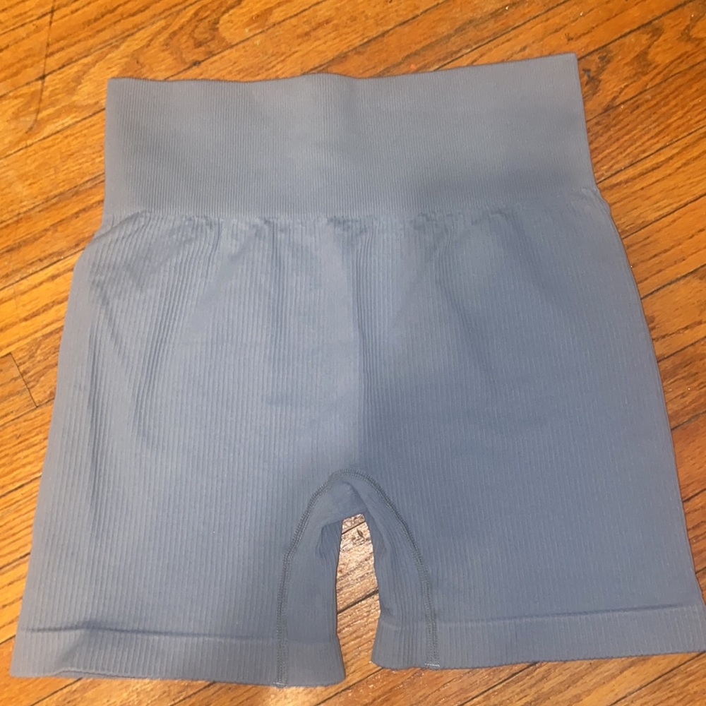 Blue Ribbed Biker Shorts - Picture 3 of 4